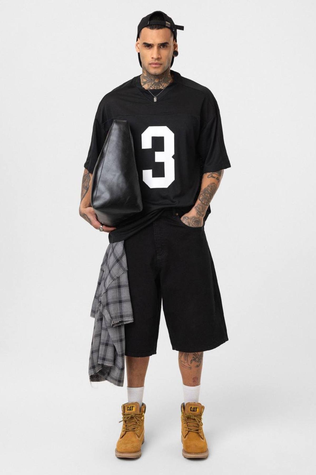 black rogue tee – fearless style, everyday comfort black rogue tee – fearless style, everyday comfort